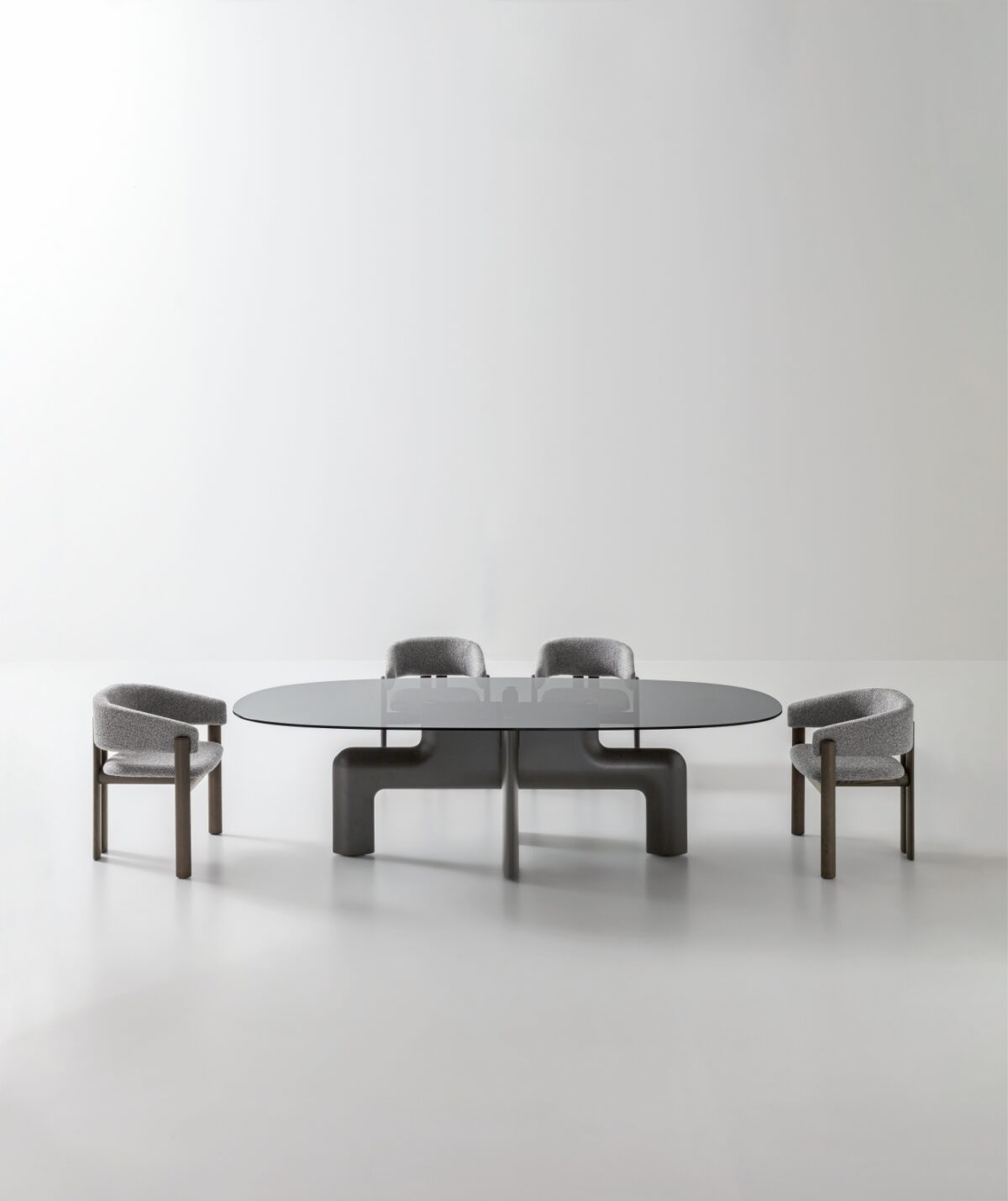 “Biarritz dining table by Ditre Italia – elegant contemporary table with architectural base and clean surface”