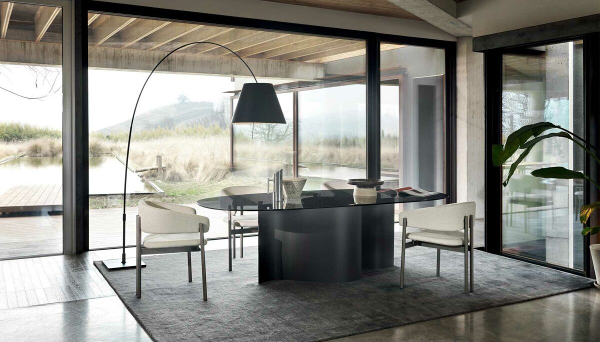 “Doon table by Ditre Italia – refined Italian design with minimalist tabletop and metal frame”