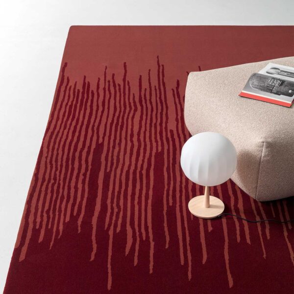 “Ditre Italia REED – modern designer rug with woven surface and subtle tonal patterns for elegant interiors”