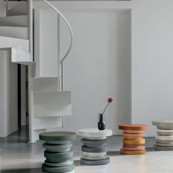 “33 coffee table by Tomasella – modern Italian low table with geometric design and minimalist elegance”