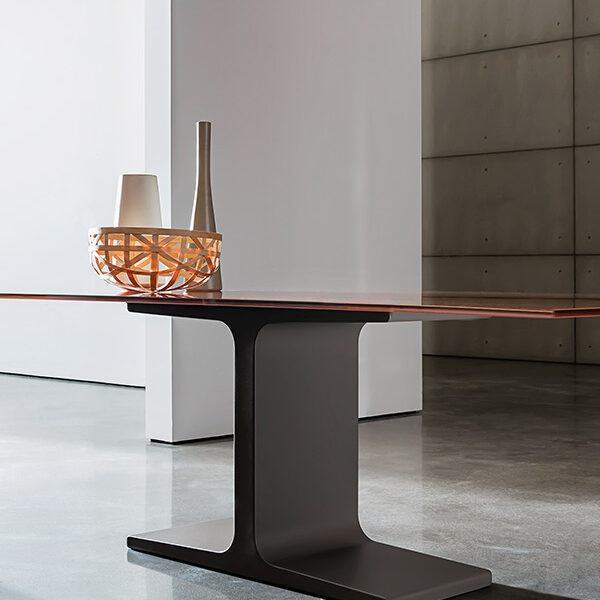 “Palace Dining Table by Sovet – iconic Italian design table with sculptural form and elegant presence for contemporary living spaces”