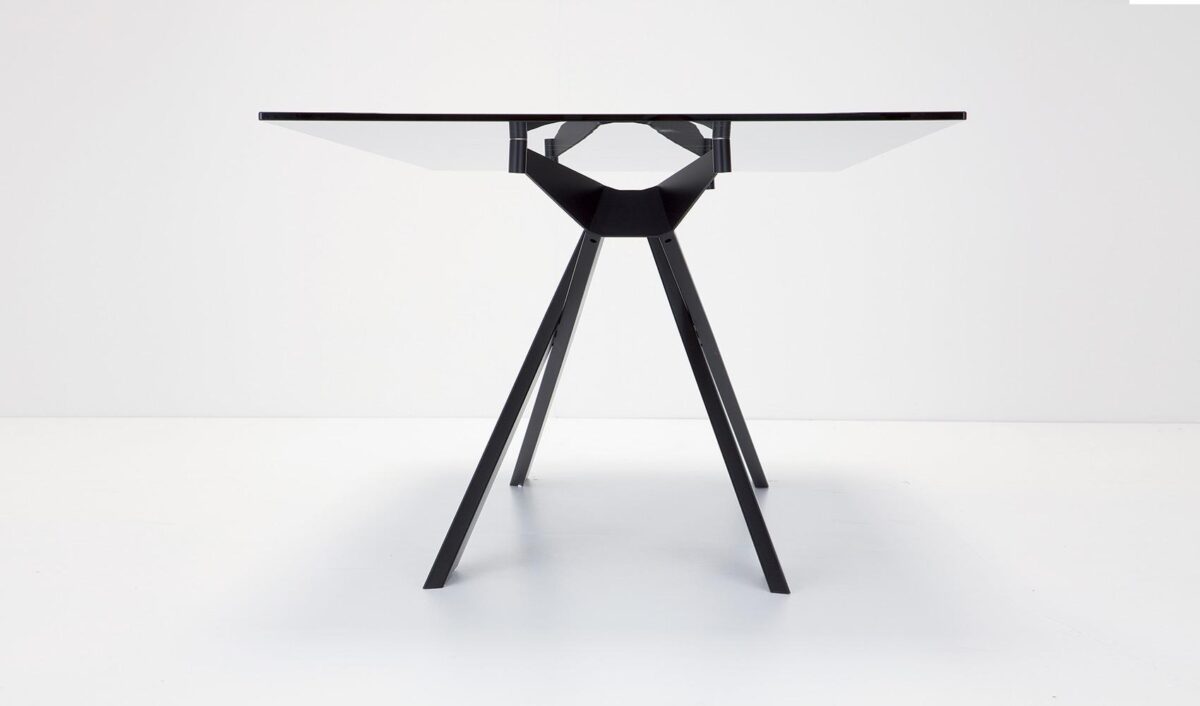 “Cross by Sovet – strong geometric dining table with architectural structure and sleek Italian style”