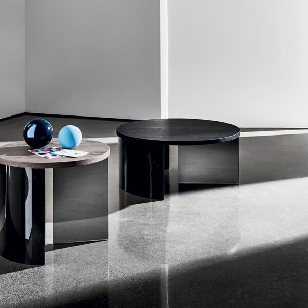 “Regolo Round Coffee Table by Sovet – modern Italian table with circular top and bold geometric base”