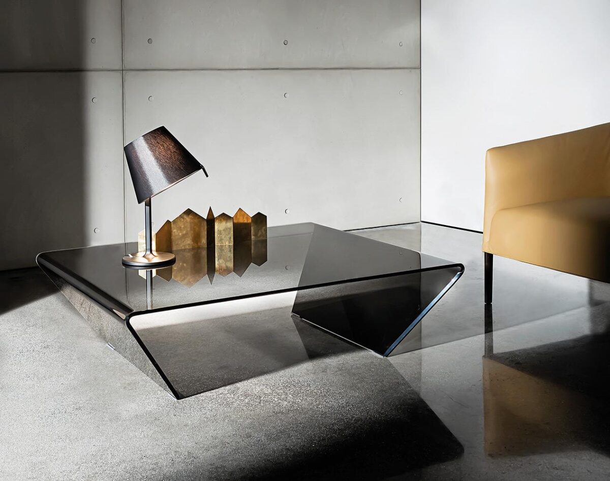 “Ruby Coffee Table by Sovet – modern Italian low table with faceted glass base and elegant round top”