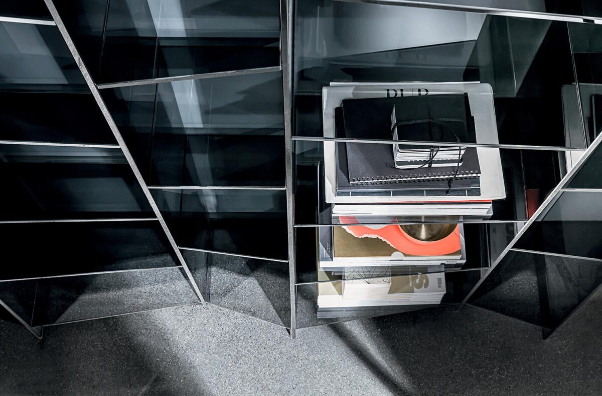 “Delphi glass bookcase by Sovet – elegant Italian shelving unit with modular components for versatile storage”