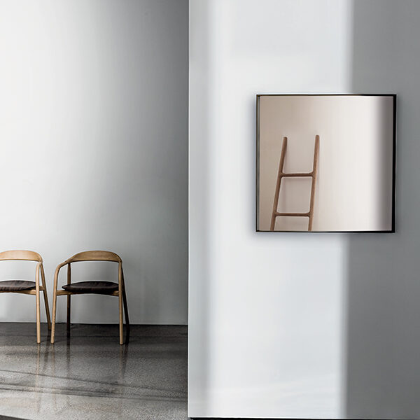 “Visual square mirror by Sovet – modern Italian wall mirror with clean minimalist square design”