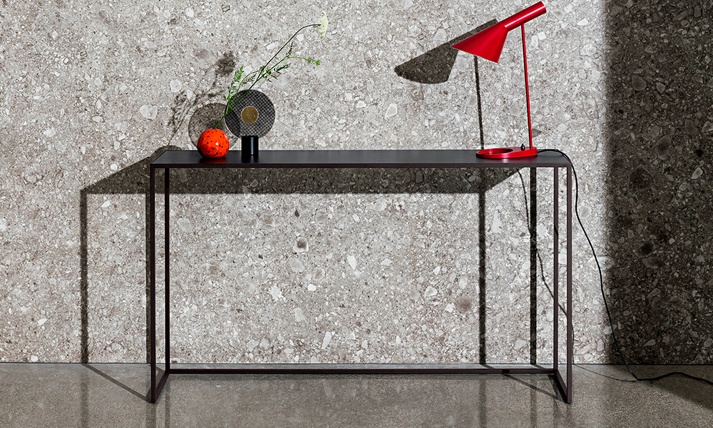 “Quadro Console Table by Sovet – modern Italian console with minimalist metal frame and sleek rectangular top”