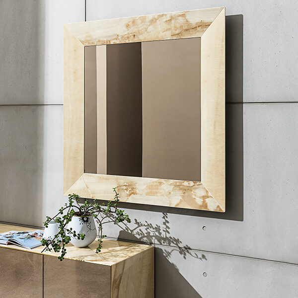 “Denver square mirror by Sovet – modern Italian wall mirror with minimalist square design and slim metal frame”