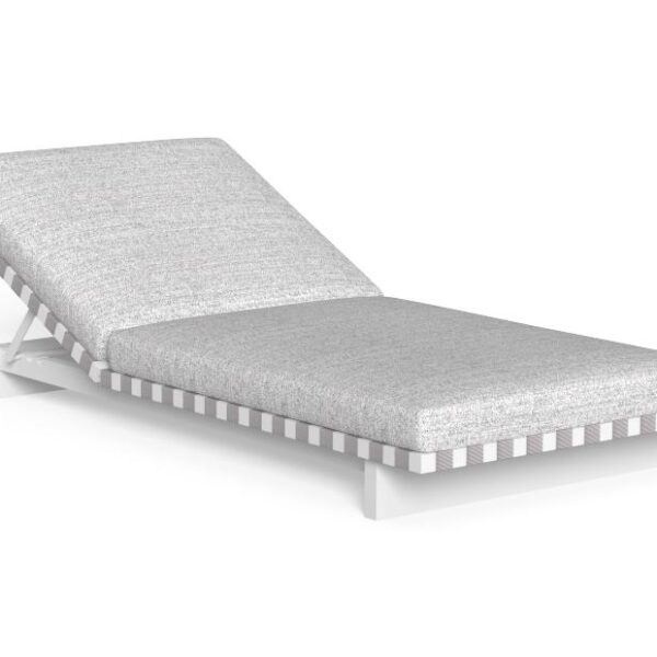 Luxury contemporary Argo Alu Sunbed by Antonio Rodriguez for Talentispa, high-end Italian outdoor furniture for Birmingham, Michigan.