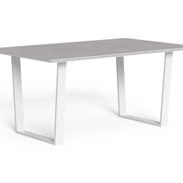"Lightweight and modern Alabama//Alu dining table 160×90 by TalentiSpa for versatile outdoor use."