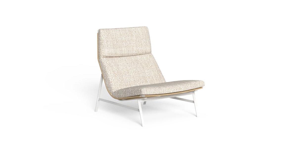 Modern Allure Lounge Armchair high backrest by Studio Talenti for Talentispa, high-end Italian outdoor seating for Royal Oak, Michigan.