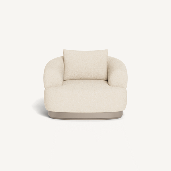 “Amalfi Lounge Chair by Harbour – modern outdoor chair with sleek aluminum frame and plush cushions”