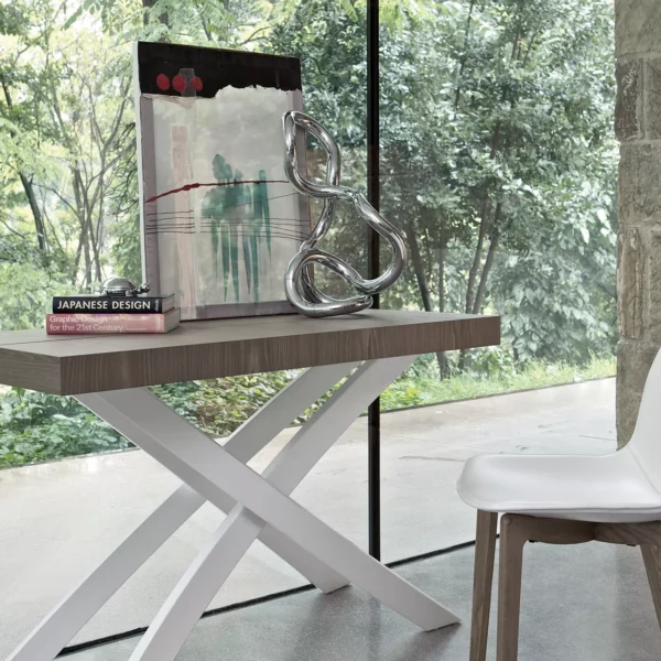 Seventy by Bontempi dining table with modern pedestal base