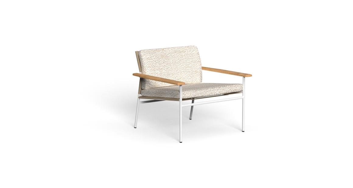 Luxury contemporary Allure Lounge Armchair by Studio Talenti for Talentispa, high-end Italian outdoor seating for Birmingham, Michigan.