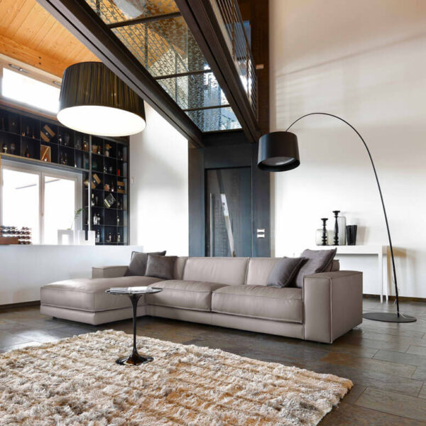 “Buble by Ditre Italia – stylish Italian designer chair with minimalist base and sculptural padded form”