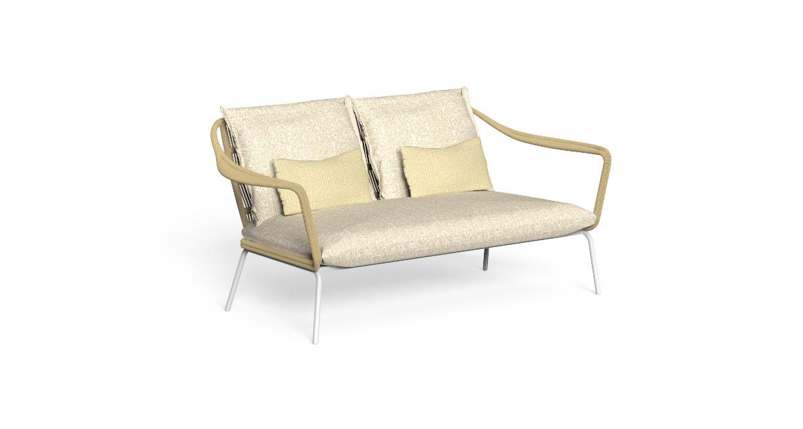 Modern Cruise//alu love seat by Roberto Serio for Talentispa, high-end Italian outdoor furniture for Royal Oak, Michigan.