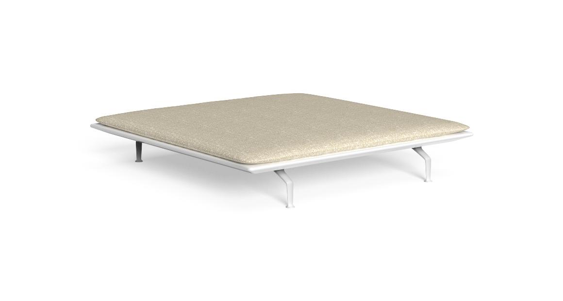 "Oversized Cruise//Alu Pouf by TalentiSpa with modular design and elegant proportions."