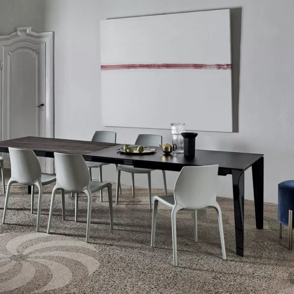 Contemporary Cruz XXL table by Bontempi with natural oak veneer tabletop and metal frame.