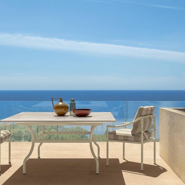 Capri Dining Table 150×150 by Talenti – square outdoor dining table with sleek design and contemporary Italian style