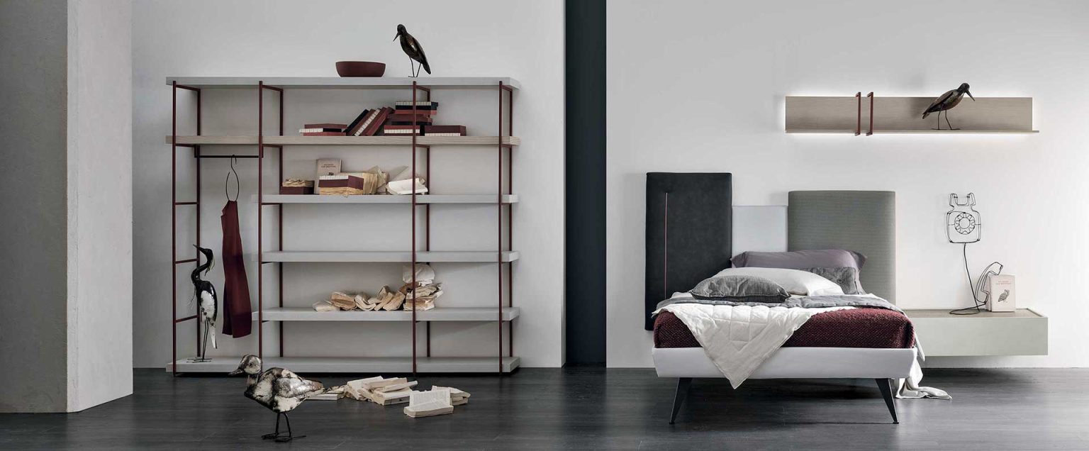 “Composition 01A children’s room by Tomasella – modern Italian kids’ bedroom with integrated bed, desk, and shelving”