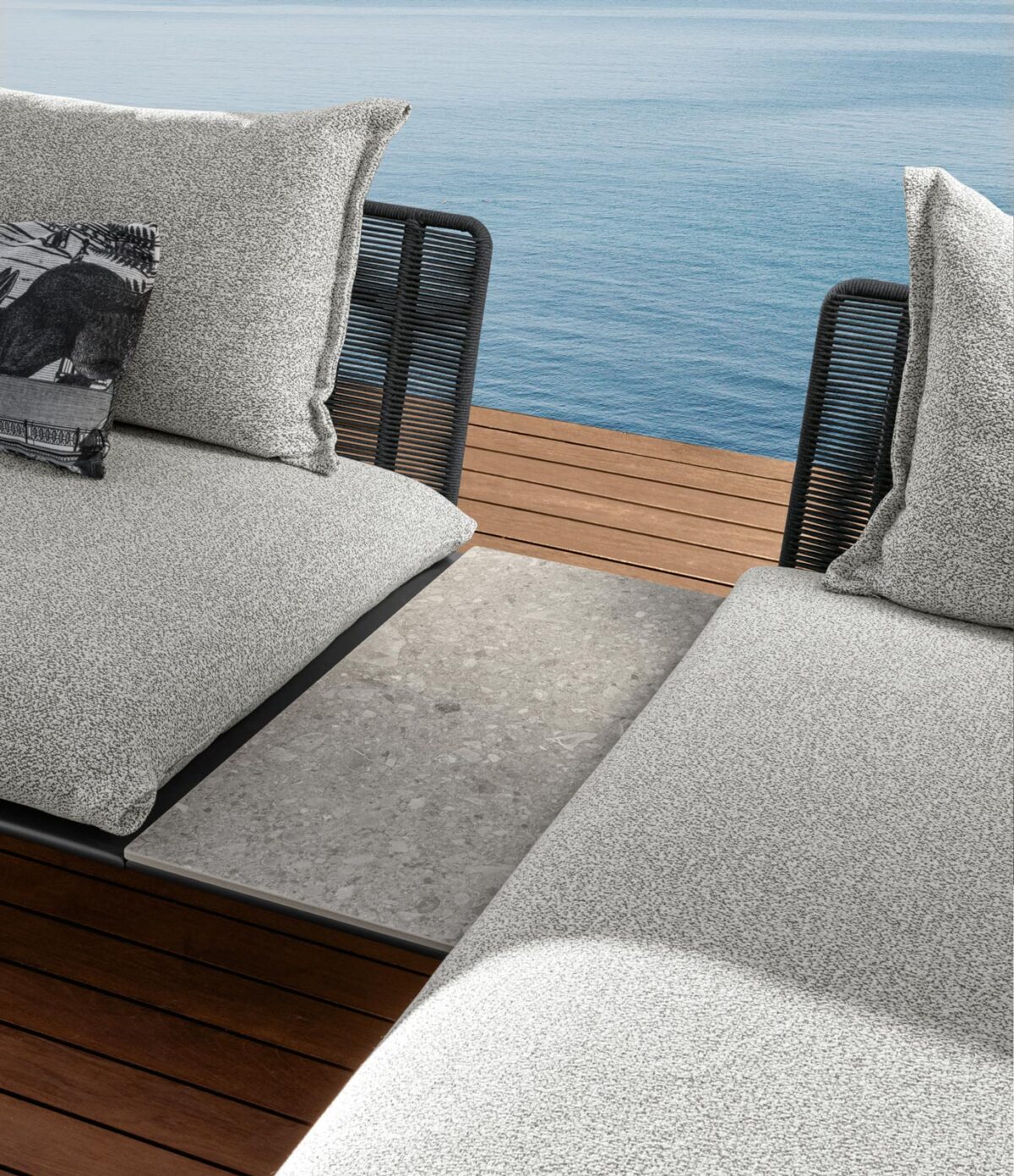 Luxury Italian Cruise//Alu side table by Talenti, for Troy, Michigan's refined spaces.