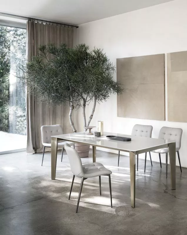 Contemporary Cruz table by Bontempi with a velvet matt anti-scratch lacquered glass surface and metal frame.
