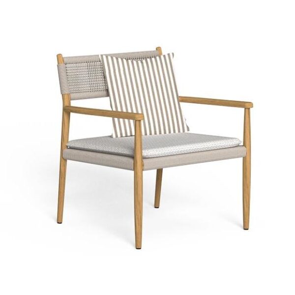 "Spacious and cozy lounge armchair from the Dolcevita series by Talentispa with timeless appeal."