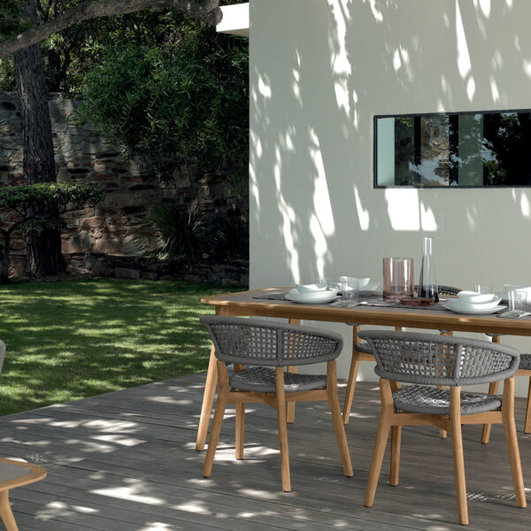 Moon Teak Dining Table 200×100 by Talenti – rectangular outdoor table with natural teak wood top and sleek modern base