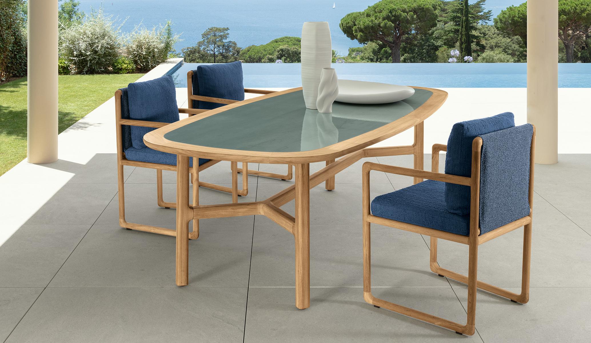 Jun Dining Table 320×120 by Talenti – extra-large rectangular outdoor table with sleek modern design