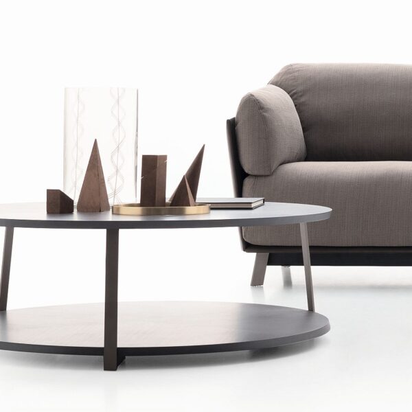 “KAILUA coffee table by Ditre Italia – modern Italian design with sculptural base and round top in refined finish”