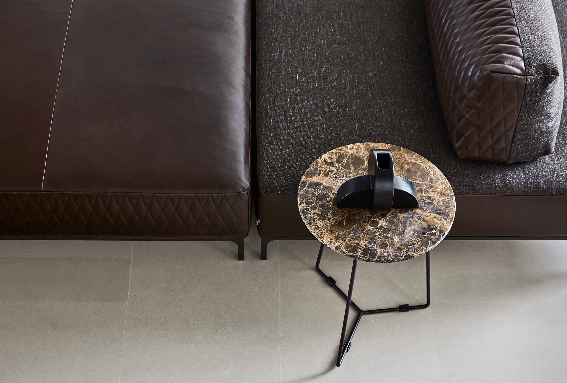 βKevin coffee table by Ditre Italia β modern Italian table with minimalist design and geometric metal baseβ