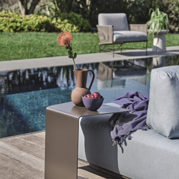 “LOMAN Outdoor coffee table by Ditre Italia – modern Italian low table with minimalist design and durable finish”