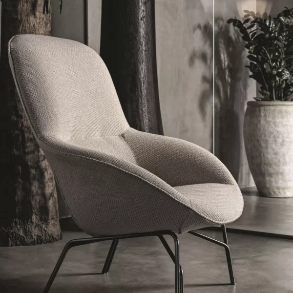 Luxury modern “Long Island” sofa by Bontempi featured at Troy Michigan showroom