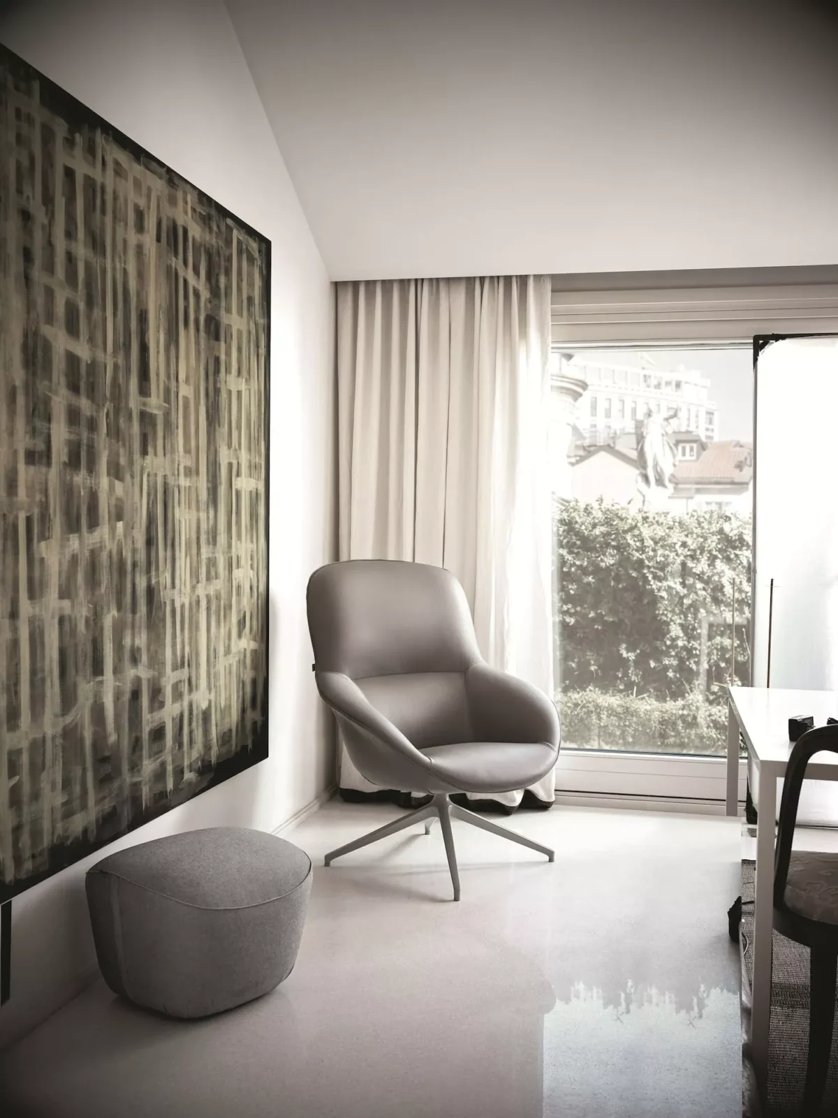 Luxury modern “Long Island” sofa by Bontempi featured at Troy Michigan showroom