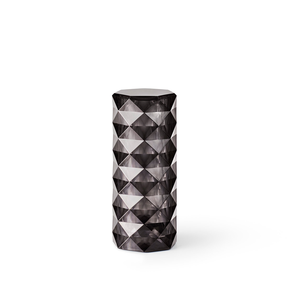 Modern luxury lamp with faceted texture, part of Vondom’s outdoor lighting collection