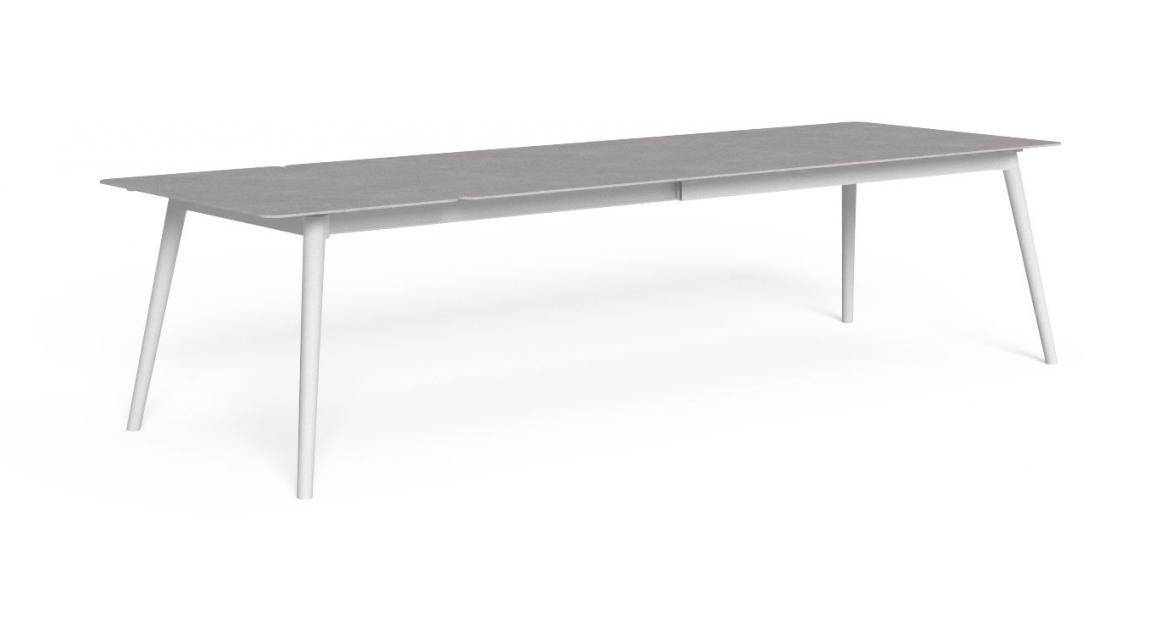 Upscale outdoor entertaining table, Moon//Alu by Talentispa, Birmingham, Michigan.