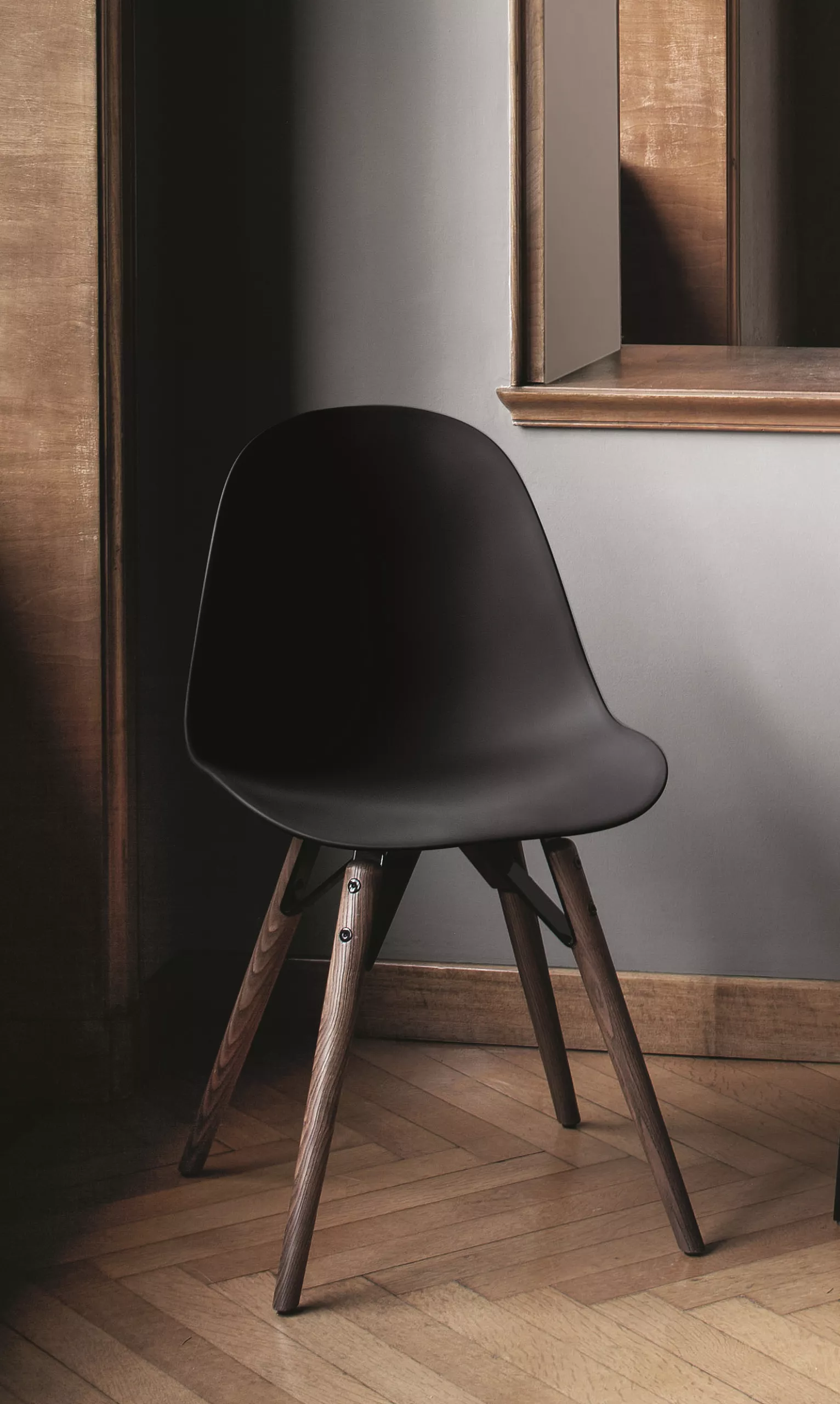 Luxury contemporary Mood chair by Bontempi, a high-end Italian design for Birmingham, Michigan.