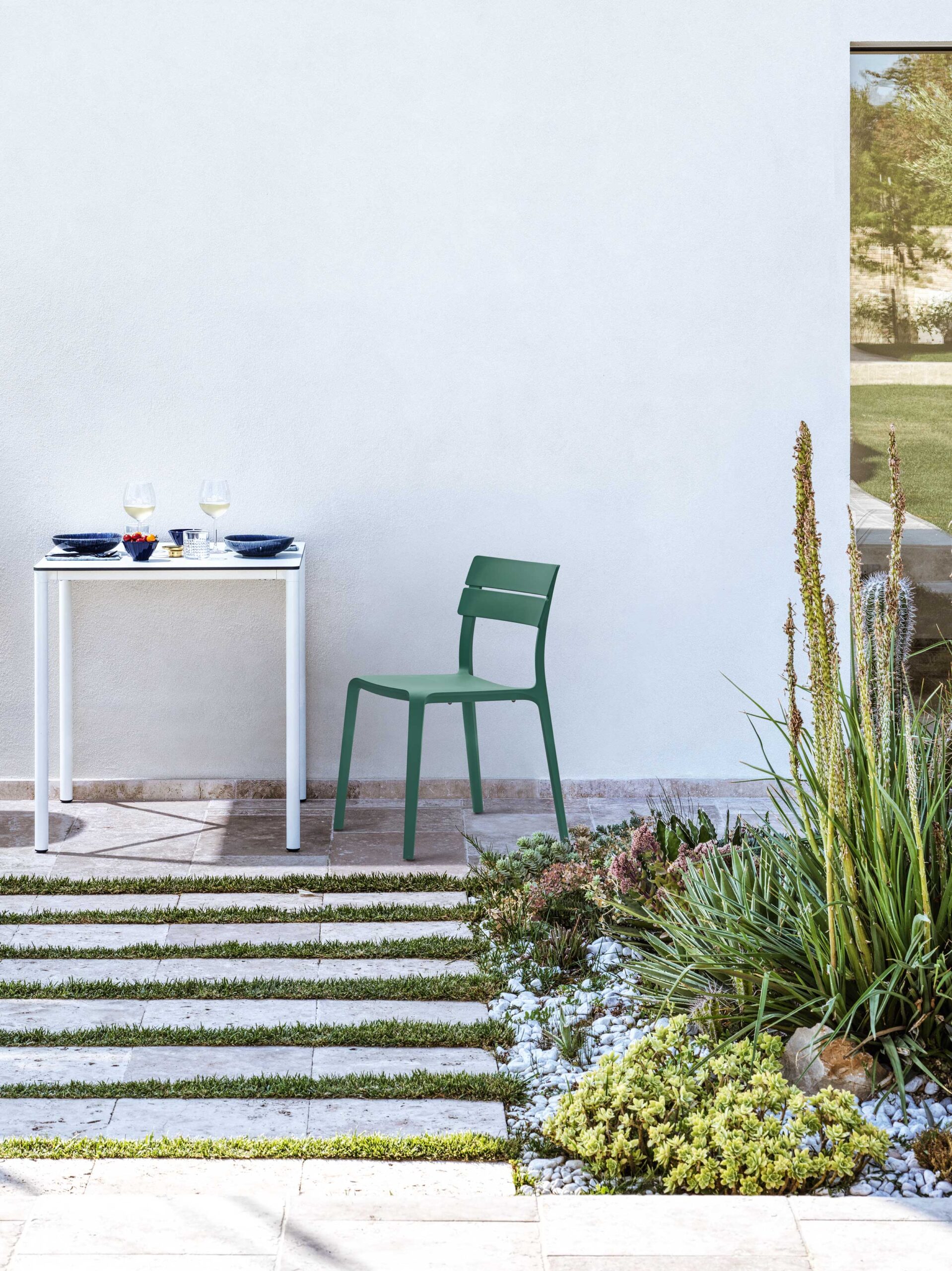 Rocket Green dining table by Bontempi in contemporary kitchen