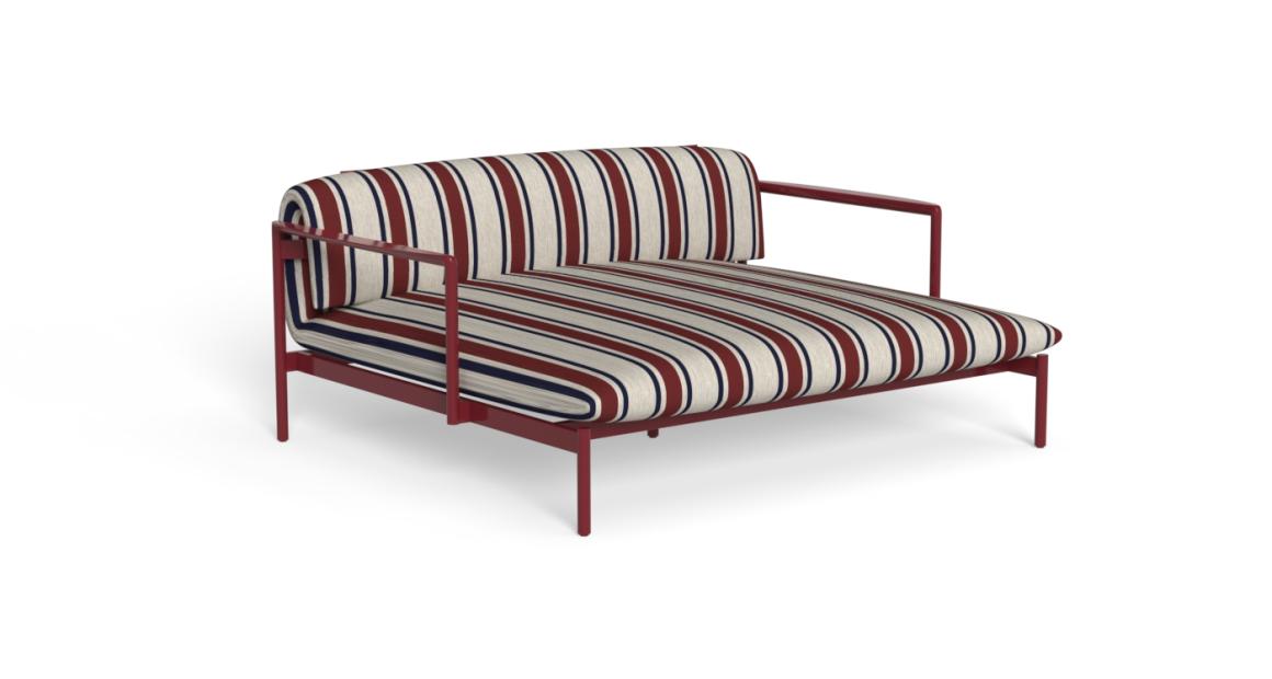 High-end Nalu Lovebed by Marco Acerbis for Talentispa, modern Italian outdoor furniture for Troy, Michigan.