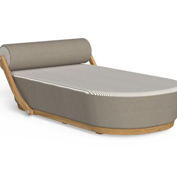 Modern Nami Sunbed by Karim Rashid for Talentispa, high-end Italian outdoor furniture for Royal Oak, Michigan.