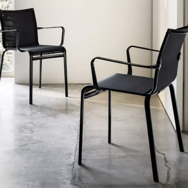 Net Outdoor dining table by Bontempi on patio