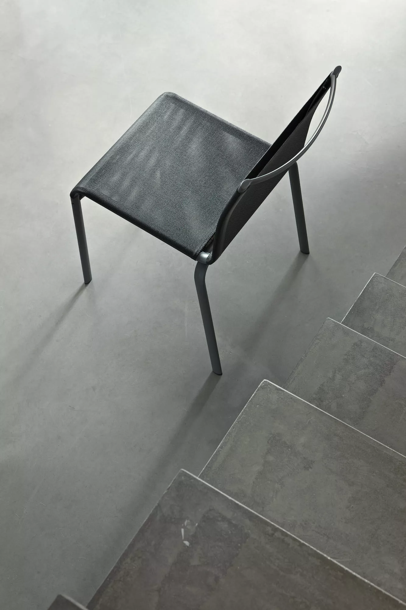 Net by Bontempi dining table with sleek metal grid base