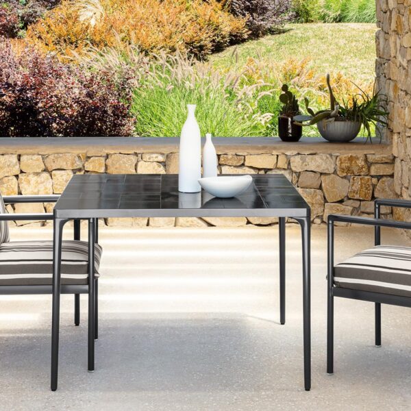 Nalu Dining Table 239×100 by Talenti – expansive rectangular outdoor table with minimalist aluminum frame