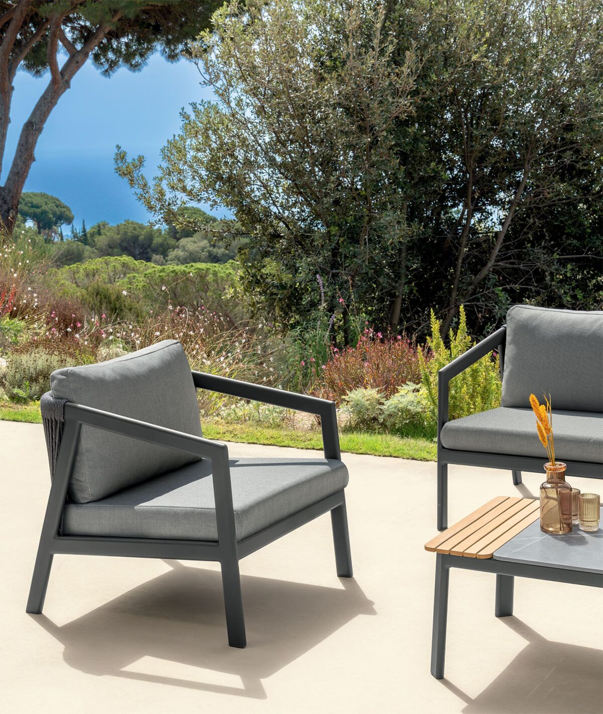 Modern Nova 2‑seater Sofa by Talentispa Italian leather sofa in Troy MI living space