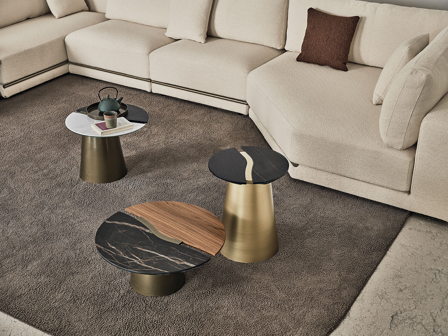 Pythagoras by Bontempi luxury Italian dining table in Royal Oak, Michigan showroom