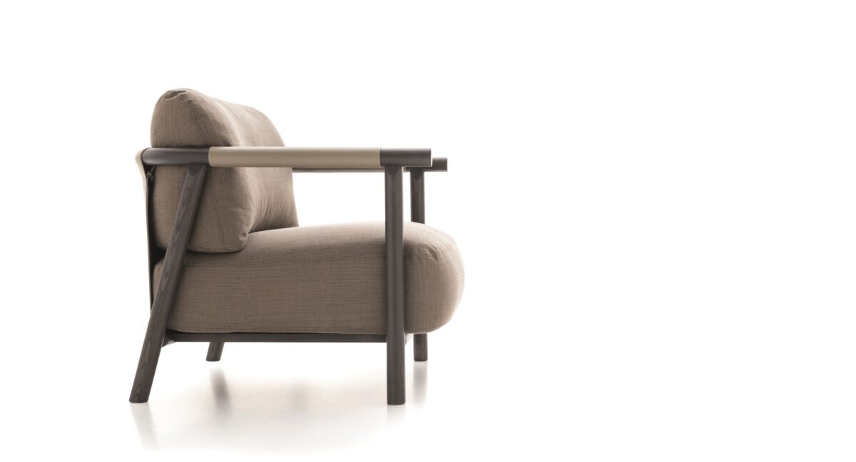 “NATHY by Ditre Italia – stylish Italian accent chair with wraparound backrest and plush comfort”