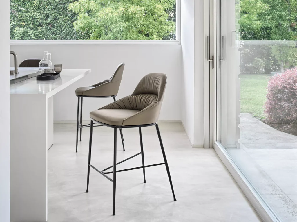 Queen Footstool by Bontempi in Royal Oak, MI featuring a sleek metal frame and plush upholstery.
