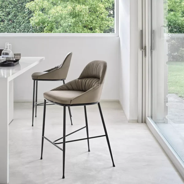 Queen Footstool by Bontempi in Royal Oak, MI featuring a sleek metal frame and plush upholstery.