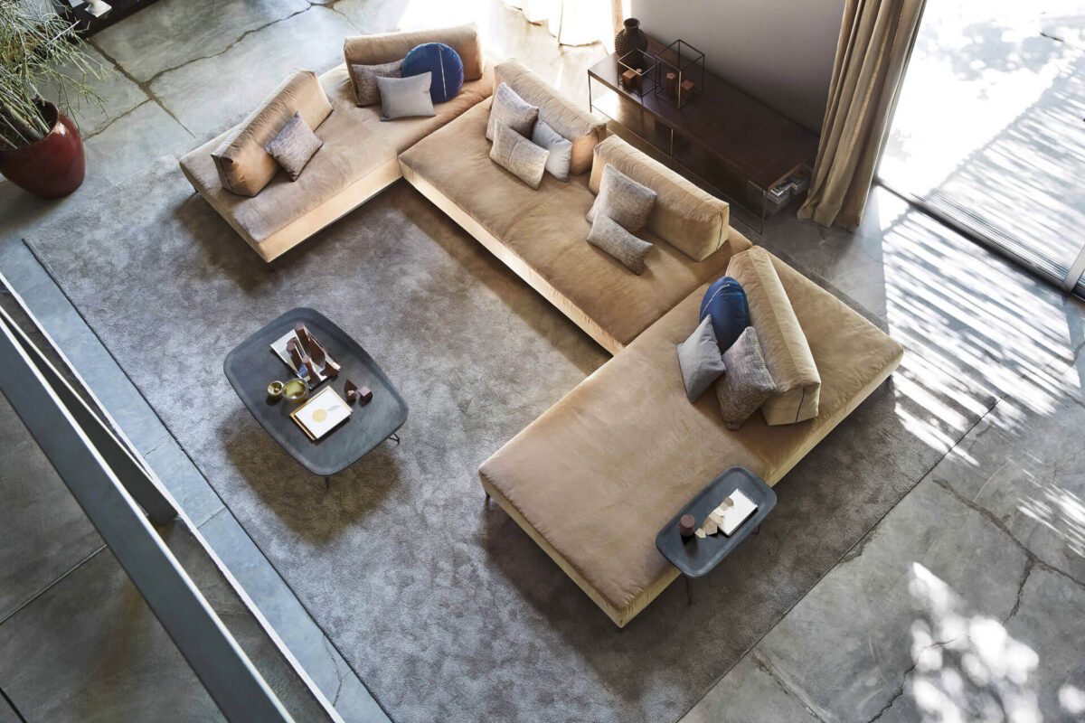 “Sanders Air by Ditre Italia – elegant Italian seating system with customizable modules and plush back cushions”