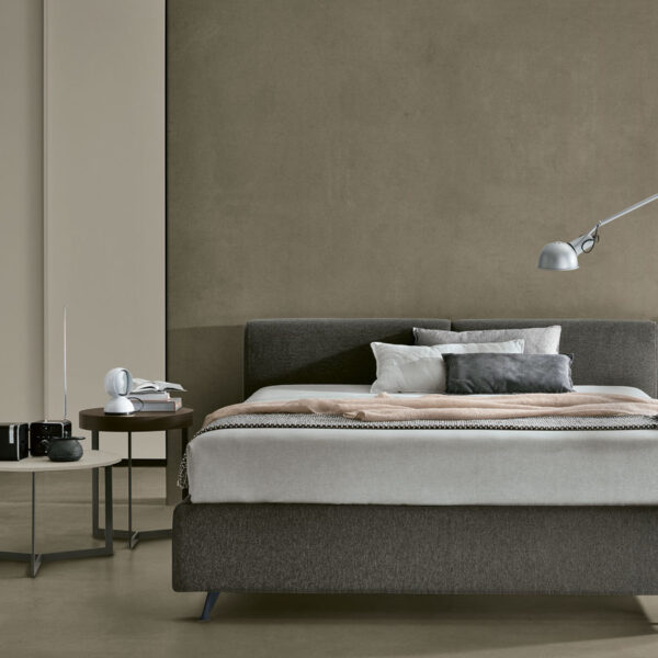 Strong by Tomasella – elegant Italian designer bed with statement headboard and clean geometric silhouette